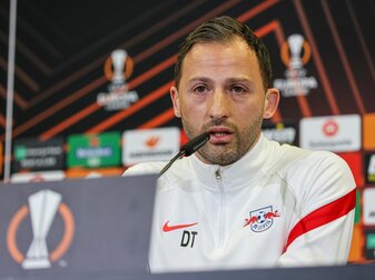 RB-Trainer Domenico Tedesco muss im Hinspiel gegen die Rangers auf Willi Orban, Mohamed Simakan und Kevin Kampl verzichten. RB-Trainer Domenico Tedesco muss im Hinspiel gegen die Rangers auf Willi Orban, Mohamed Simakan und Kevin Kampl verzichten.
