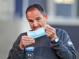 Corona-Infektion: Heidenheim ohne Trainer Schmidt Corona-Infektion: Heidenheim ohne Trainer Schmidt