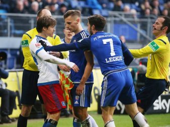 Die Partie HSV gegen Ingolstadt war ein Spiel der unansehnlichen Sorte. Foto: Christian Charisius Die Partie HSV gegen Ingolstadt war ein Spiel der unansehnlichen Sorte. Foto: Christian Charisius
