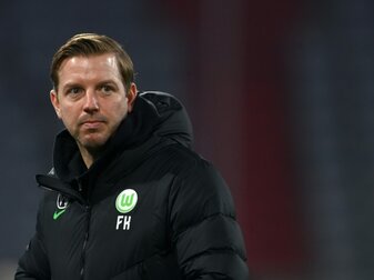 "Gehen Sie davon aus": Wolfsburg macht mit Kohfeldt weiter "Gehen Sie davon aus": Wolfsburg macht mit Kohfeldt weiter