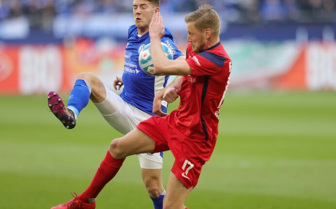 Hansa Rostock verlängert mit Behrens