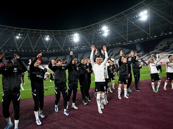 Bei der Eintracht ist der Blick schon auf das Europa-League-Rückspiel gegen West Ham gerichtet. Bei der Eintracht ist der Blick schon auf das Europa-League-Rückspiel gegen West Ham gerichtet.