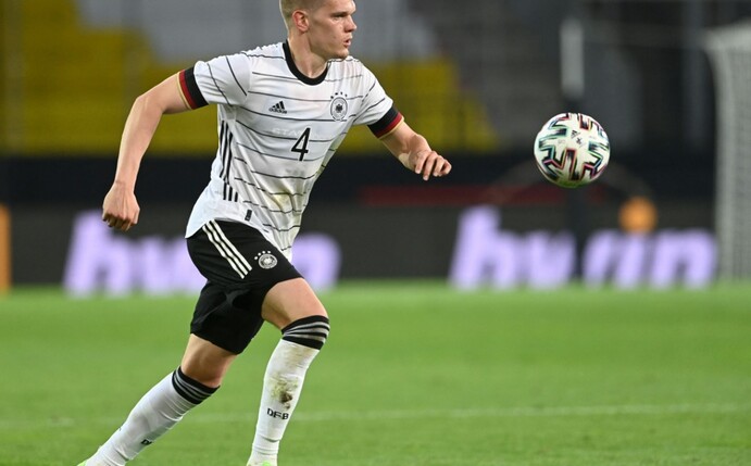 Freiburg holt Ginter als Schlotterbeck-Ersatz