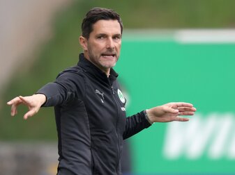 Trainer Stefan Leitl wird Fürth wohl in Richtung Hannover verlassen. Trainer Stefan Leitl wird Fürth wohl in Richtung Hannover verlassen.