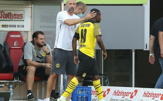 Roses Plädoyer für Moukoko: "Der ist 17"