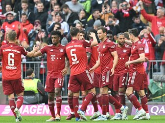 Bayern mit sieben "Urlaubern" in der Startelf