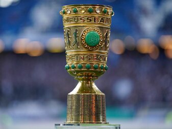 Der DFB-Pokal kommt nach Berlin - den Ort des Endspiels. Der DFB-Pokal kommt nach Berlin - den Ort des Endspiels.
