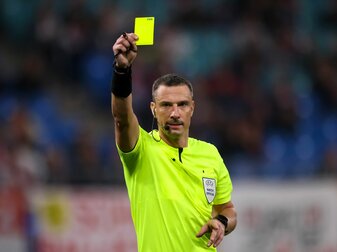 Wird das Finale der Europa League Eintracht Frankfurt gegen Glasgow Rangers leiten: Der Slowene Slavko Vincic.