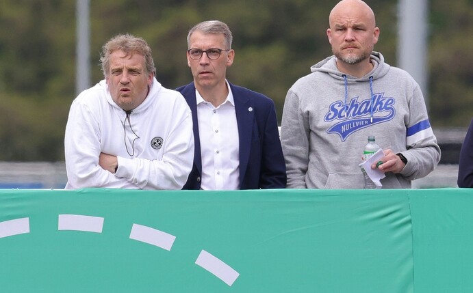 Für die Million: Schalke will Meister werden
