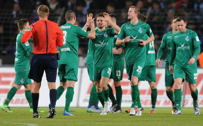 Meißners später Treffer beschert Duisburg einen Punkt (Quelle: FIRO/SID)