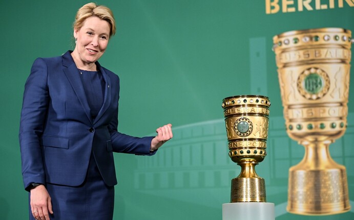 In Berlin freut sich auch die Regierende Bürgermeisterin Franziska Giffey auf das DFB-Pokal-Finale.