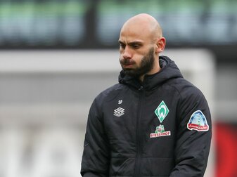 Die Zukunft von Werder-Kapitän Ömer Toprak ist offen. Die Zukunft von Werder-Kapitän Ömer Toprak ist offen.