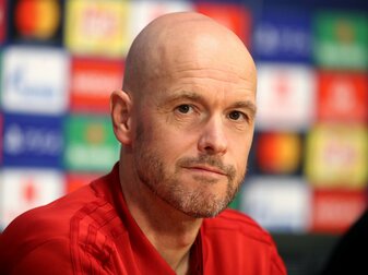 Hat beim Premier-League-Club Manchester United einen Vertrag bis zum 30.06.2025 unterschrieben: Erik ten Hag. Hat beim Premier-League-Club Manchester United einen Vertrag bis zum 30.06.2025 unterschrieben: Erik ten Hag.