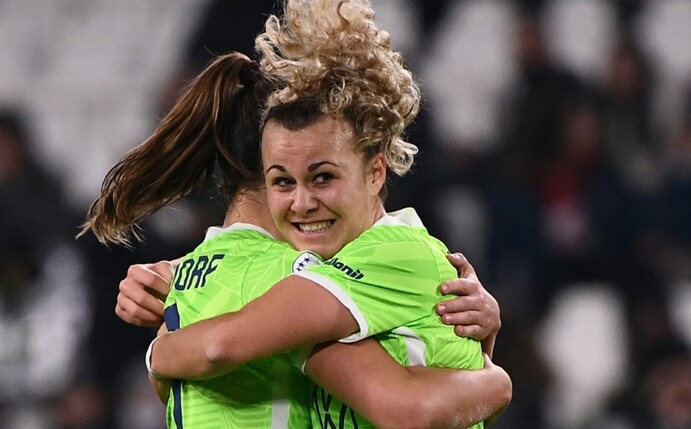 Nationalspielerin Lattwein verlängert vorzeitig in Wolfsburg