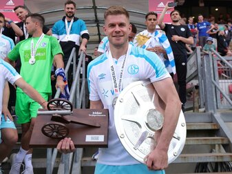 Terodde zur WM? Flick schaut "genau hin" Terodde zur WM? Flick schaut "genau hin"