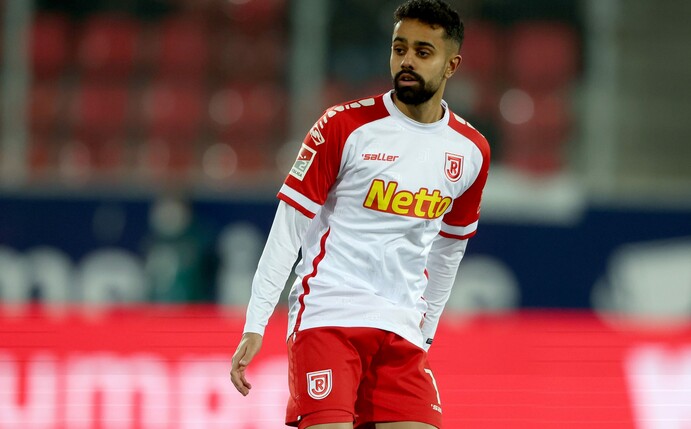 13 Torbeteiligungen in 25 Zweitligaspielen: Singhs Saison 2021/22 lässt sich sehen. Foto: Alexander Hassenstein/Getty Images