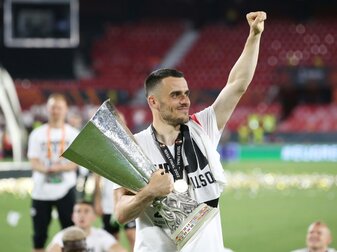 Europa League: Kostic als Spieler der Saison ausgezeichnet Europa League: Kostic als Spieler der Saison ausgezeichnet