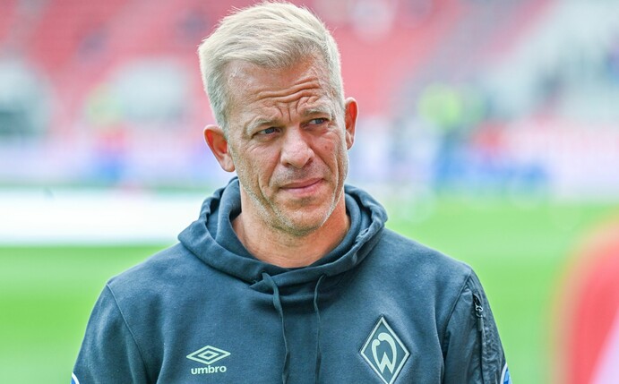 Trat bei Werder nach der Impfpass-Affäre zurück: Markus Anfang.