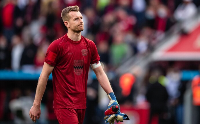 Lukas Hradecky träumt von einem Titel bei Bayer Leverkusen.