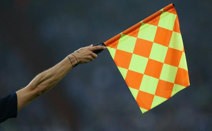 Türkischer Verband entlässt Schiedsrichter (Quelle: firo Sportphoto/SID-IMAGES)
<br>© 2016 SID