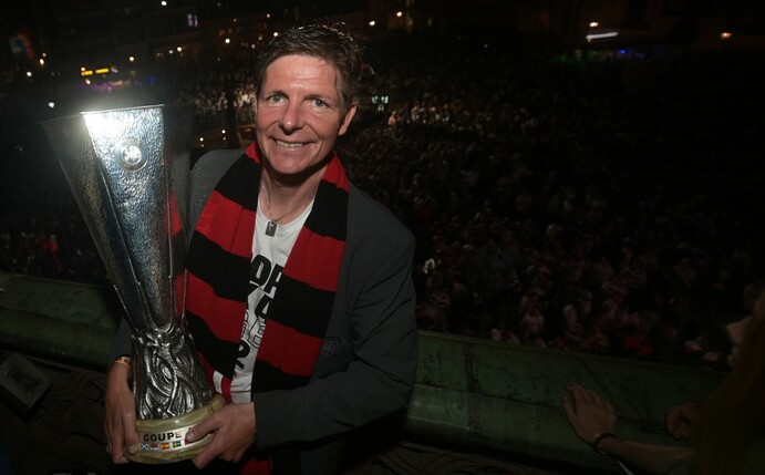 Cheftrainer Oliver Glasner gewann mit Eintracht Frankfurt die Europa League.