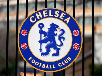 Die britische Regierung genehmigt die Übernahme des FC Chelsea. Die britische Regierung genehmigt die Übernahme des FC Chelsea.