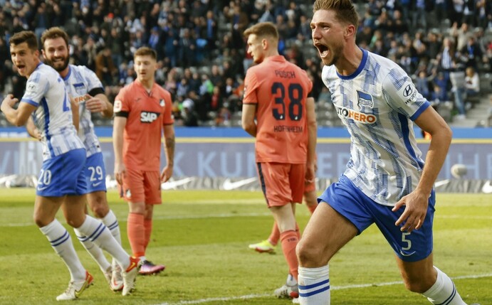 Werder holt Innenverteidiger Stark aus Berlin