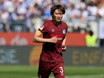 Itakura spielte bei Schalke eine überragende Saison. Foto: Jörg Halisch/Getty Images Itakura spielte bei Schalke eine überragende Saison. Foto: Jörg Halisch/Getty Images