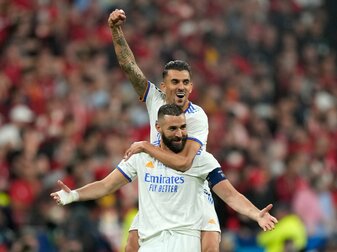 Real-Stürmer Karim Benzema (v) spielte eine starke Saison. Real-Stürmer Karim Benzema (v) spielte eine starke Saison.