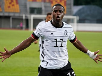 BVB-Stürmer Youssoufa Moukoko soll bei der U21 wieder Selbstvertrauen gewinnen. BVB-Stürmer Youssoufa Moukoko soll bei der U21 wieder Selbstvertrauen gewinnen.