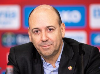 Will die Bundesliga im Ausland sichtbarer machen: Fernando Carro von Bayer 04 Leverkusen. Will die Bundesliga im Ausland sichtbarer machen: Fernando Carro von Bayer 04 Leverkusen.