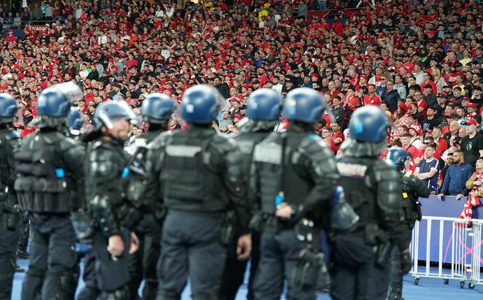 Die französische Polizei begeleitete das Finale der Champions League in Paris mit einem Großaufgebot.