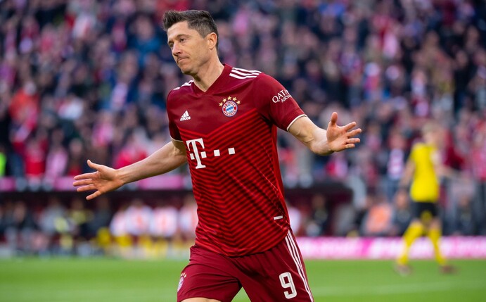 Wird vom FC Barcelona umworben: Bayern-Stürmer Robert Lewandowski.