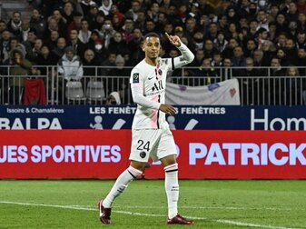 Nach Italiens WM-Aus: Kehrer "flachst" mit PSG-Kollegen