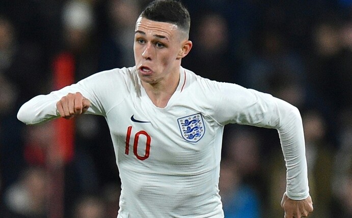 Corona: Englands Foden fällt gegen Deutschland aus