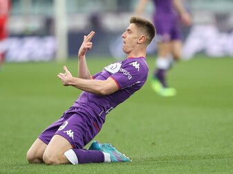 In Florenz konnte Piatek seinen Pistolen-Jubel wieder abfeuern. Foto: Gabriele Maltinti/Getty Images In Florenz konnte Piatek seinen Pistolen-Jubel wieder abfeuern. Foto: Gabriele Maltinti/Getty Images