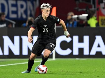 Nico Schlotterbeck spielt künftig für Borussia Dortmund. Nico Schlotterbeck spielt künftig für Borussia Dortmund.