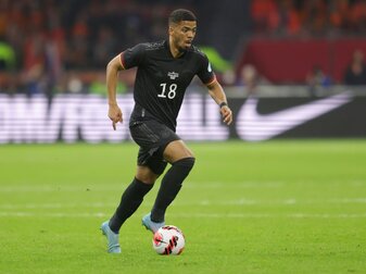 Nations-League-Start gegen Italien: Flick überrascht auf den Außen Nations-League-Start gegen Italien: Flick überrascht auf den Außen