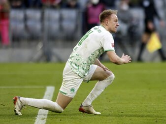 Nielsen folgt Trainer Leitl zu Hannover 96 Nielsen folgt Trainer Leitl zu Hannover 96