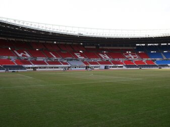 Loch im Platz: Österreich lässt Spielfeld röntgen