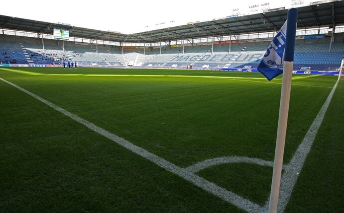 2. Liga: Magdeburg holt Scienza von Schalke II