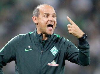 Von Oktober 2014 bis September 2016 trainierte Viktor Skripnik das Bundesliga-Team des SV Werder Bremen. Von Oktober 2014 bis September 2016 trainierte Viktor Skripnik das Bundesliga-Team des SV Werder Bremen.