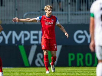 Wechselt vom 1. FC Heidenheim zum Bundesliga-Absteiger Arminia Bielefeld: Abwehrspieler Oliver Hüsing. Wechselt vom 1. FC Heidenheim zum Bundesliga-Absteiger Arminia Bielefeld: Abwehrspieler Oliver Hüsing.
