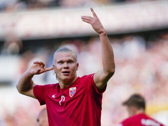 Wieder Haaland-Doppelpack: Norwegen bleibt ungeschlagen Wieder Haaland-Doppelpack: Norwegen bleibt ungeschlagen