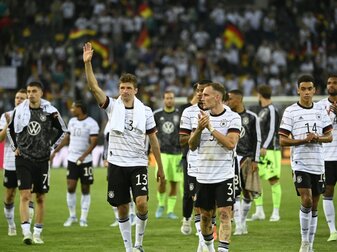 DFB-Elf sieht sich "auf dem richtigen Weg" DFB-Elf sieht sich "auf dem richtigen Weg"