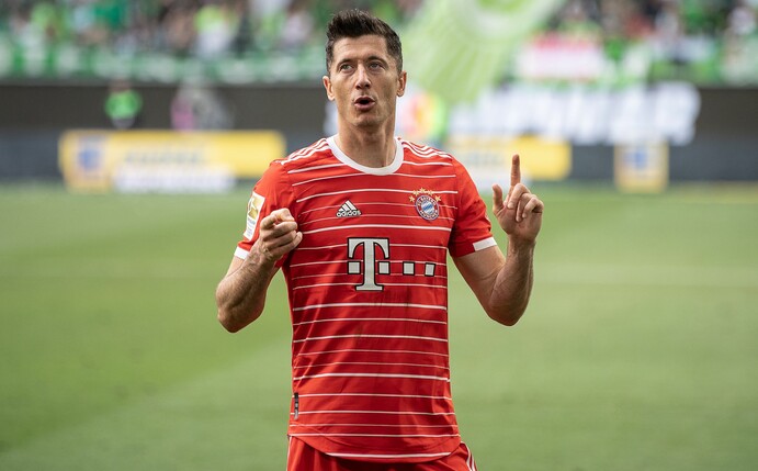 Robert Lewandowski möchte weiterhin den FC Bayern München verlassen.