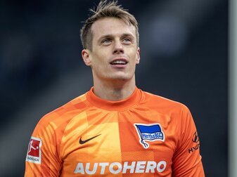 Alexander Schwolow wechselt auf Leihbasis zu Schalke 04. Alexander Schwolow wechselt auf Leihbasis zu Schalke 04.