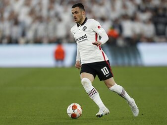 Medien: Kostic unterschreibt Dreijahresvertrag bei Juve Medien: Kostic unterschreibt Dreijahresvertrag bei Juve