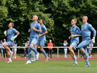 Trainingsauftakt in Bochum: "Noch etwas dünn besetzt" Trainingsauftakt in Bochum: "Noch etwas dünn besetzt"