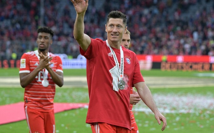 Hajto kritisiert Lewandowski: "Intern besprechen müssen"